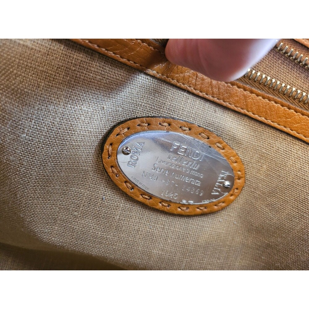 FENDI Large Selleria Linda Bag, orange brown, NEW - Picture 9 of 16